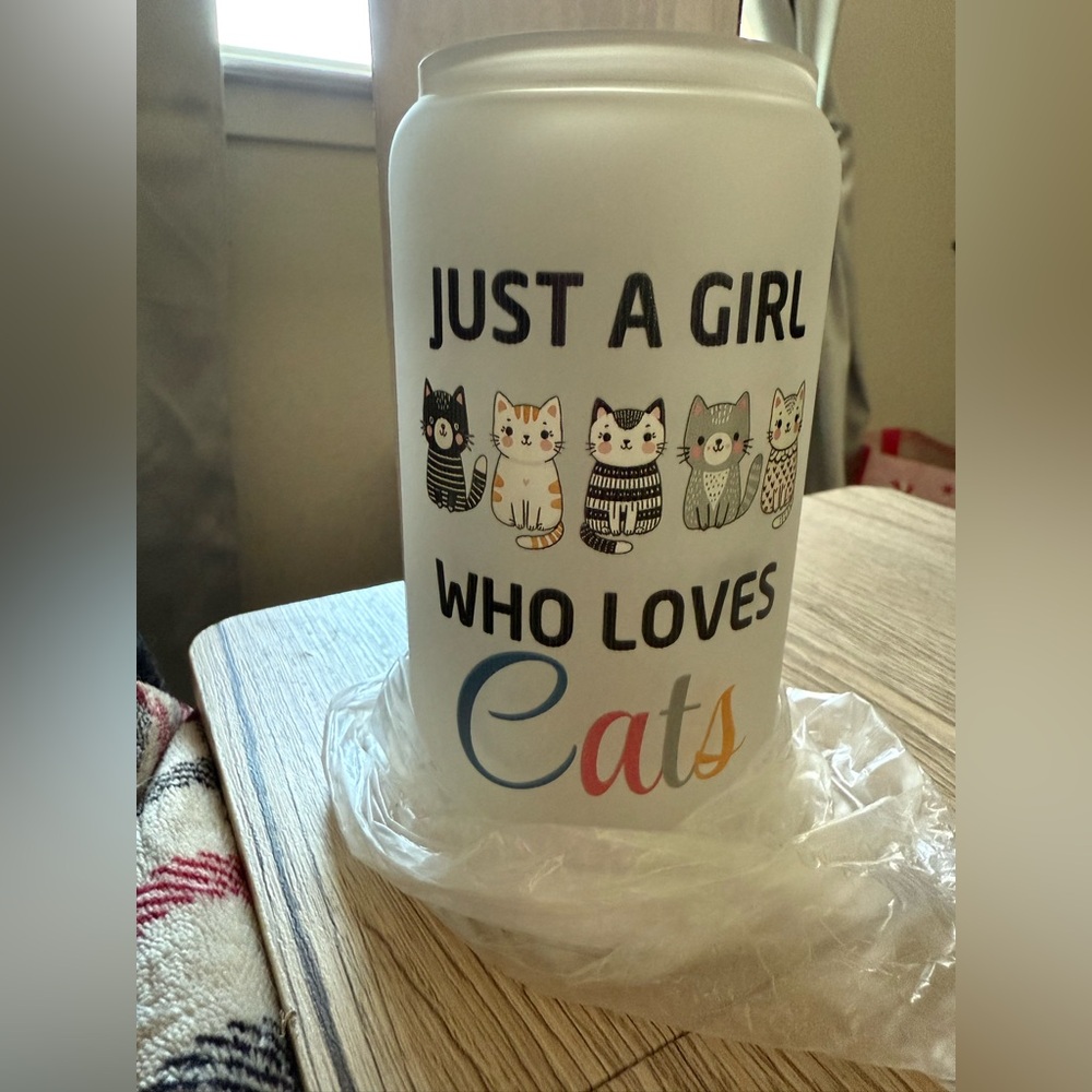 Charming Cat Lover's Multicolor Tumbler